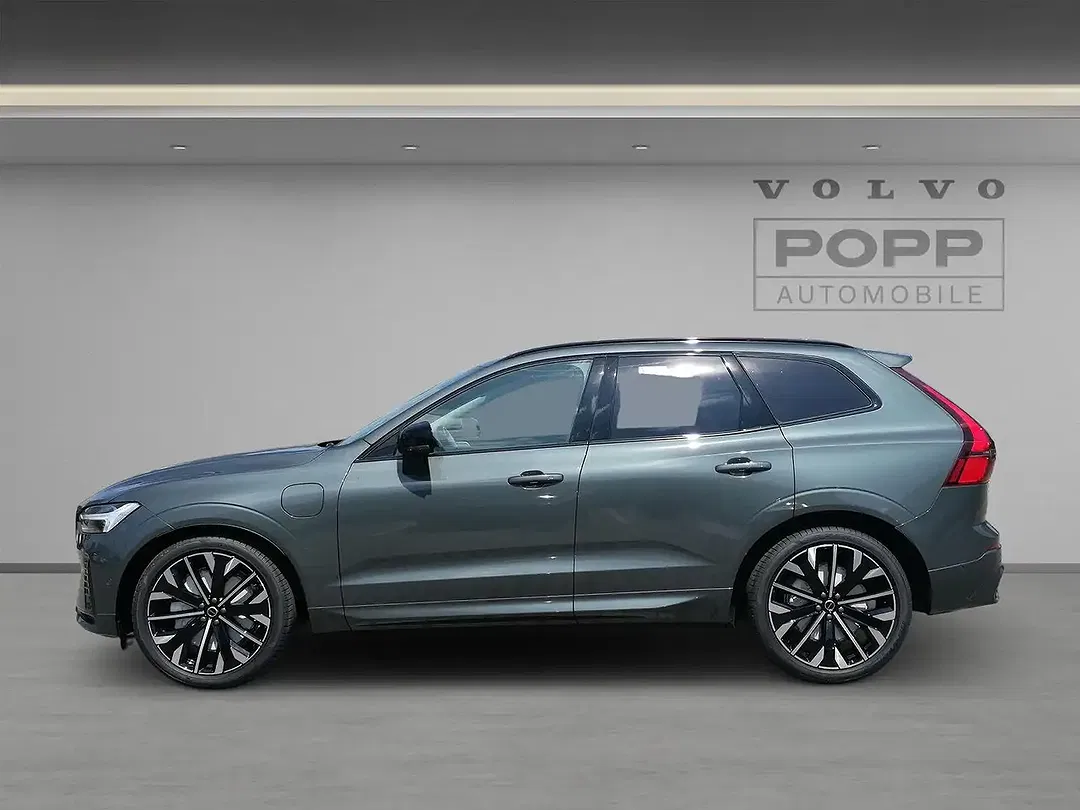 Volvo XC60 T8 AWD Ultra Dark - foto 2