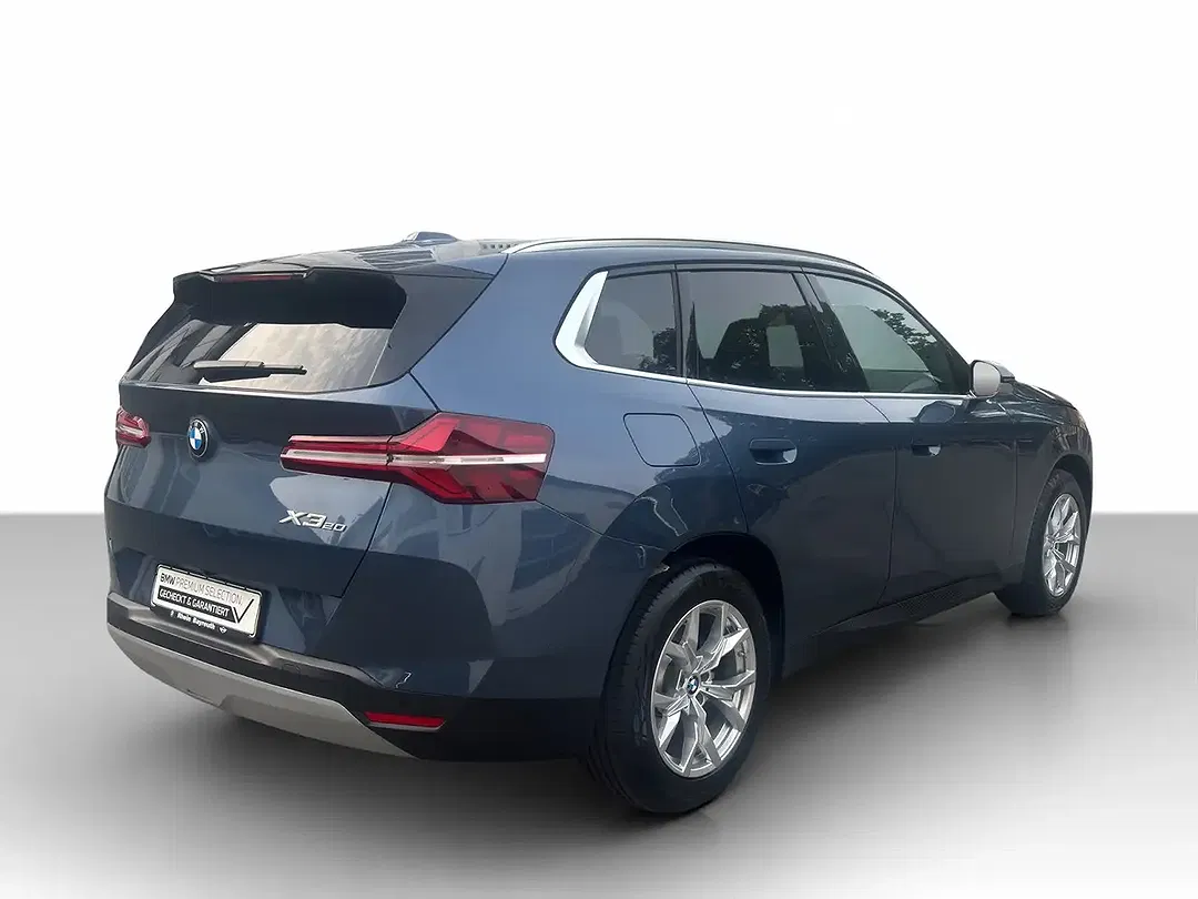 BMW X3 xDrive - Thumbnail 3