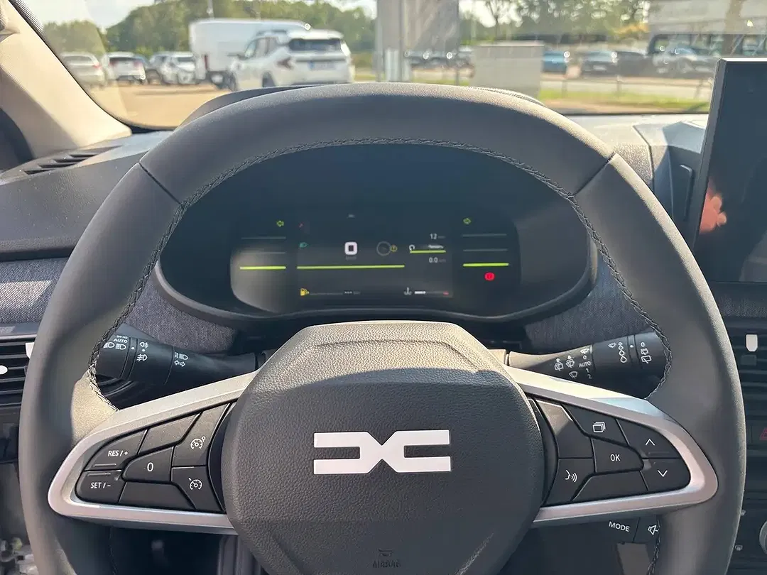 Dacia Sandero Journey - Thumbnail 12