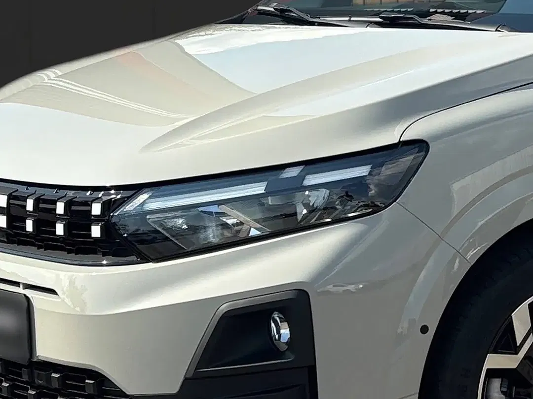 Dacia Sandero Journey - Thumbnail 7
