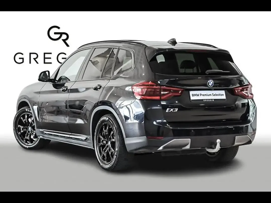 BMW iX3 M Sport - Thumbnail 3