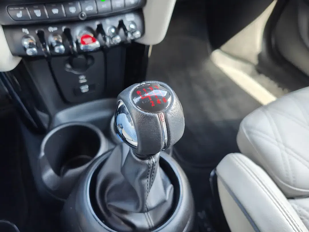 MINI Cooper 1.5 John Cooper Works - Thumbnail 14