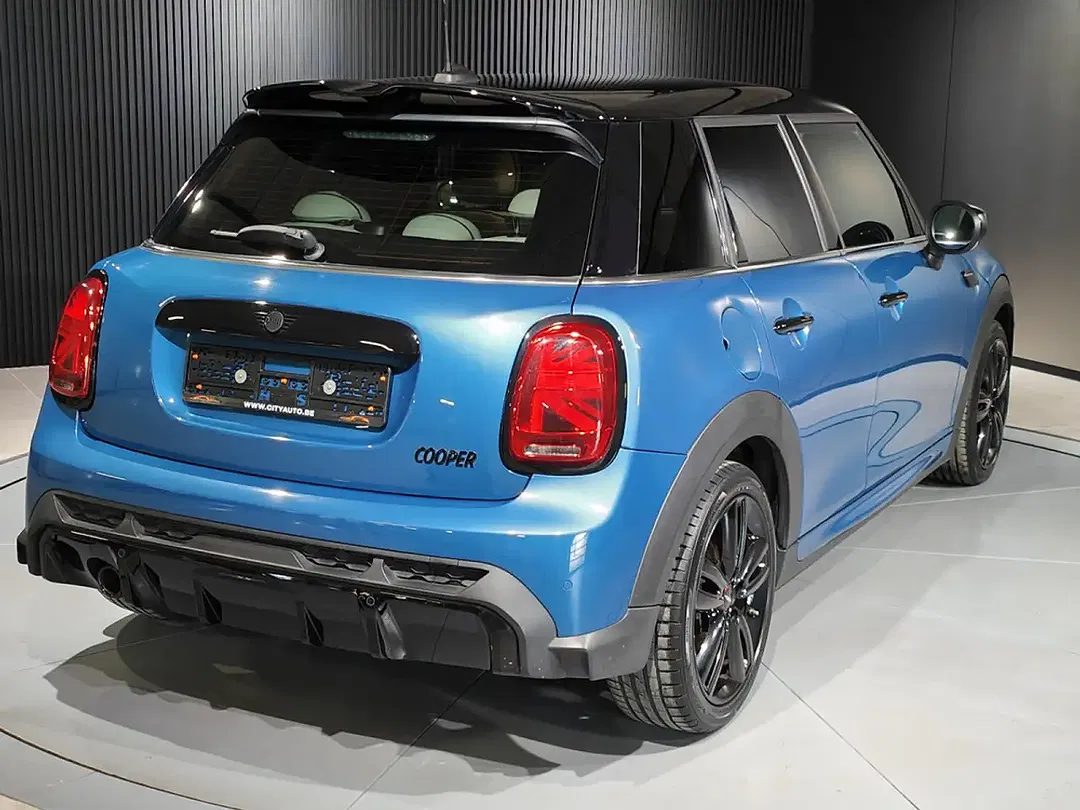 MINI Cooper 1.5 John Cooper Works - Thumbnail 3