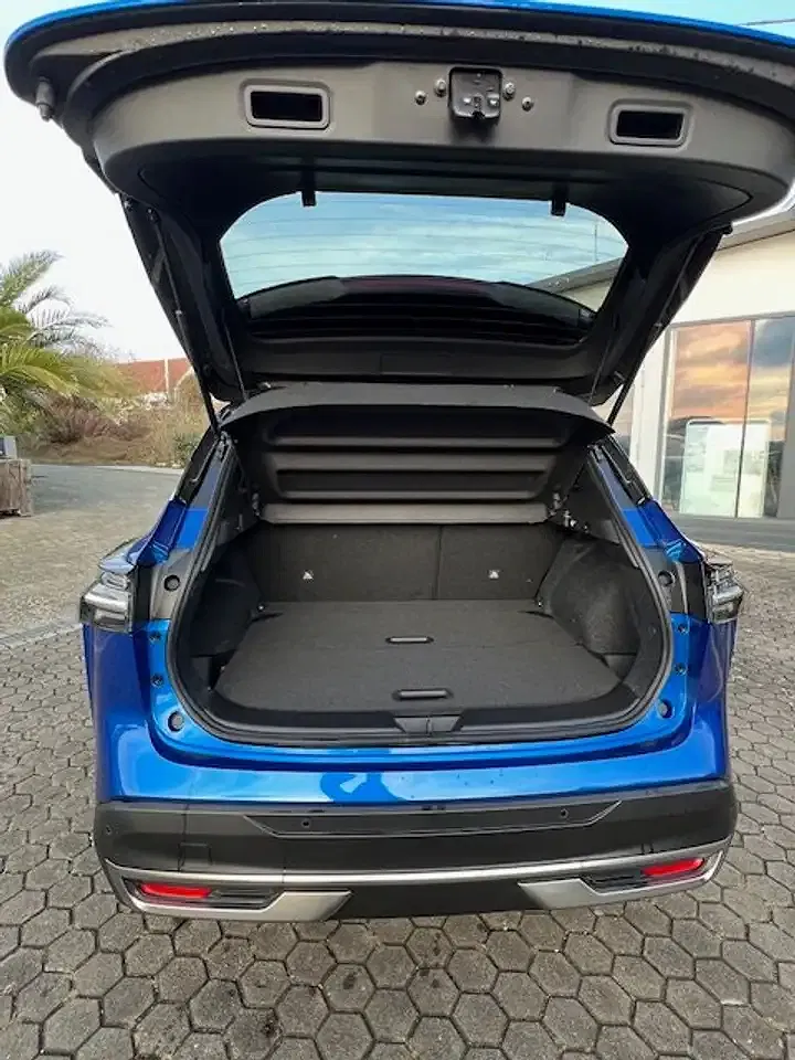 Nissan Qashqai N-Connecta - Thumbnail 5