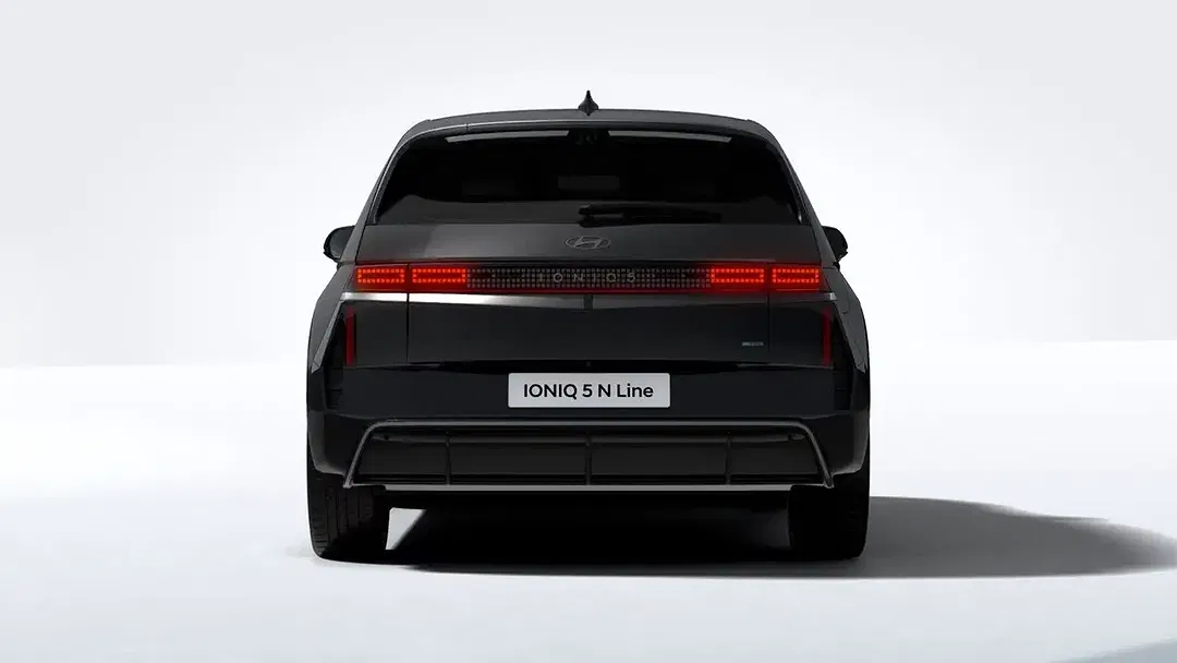 Hyundai IONIQ 4WD N Line X - Thumbnail 3