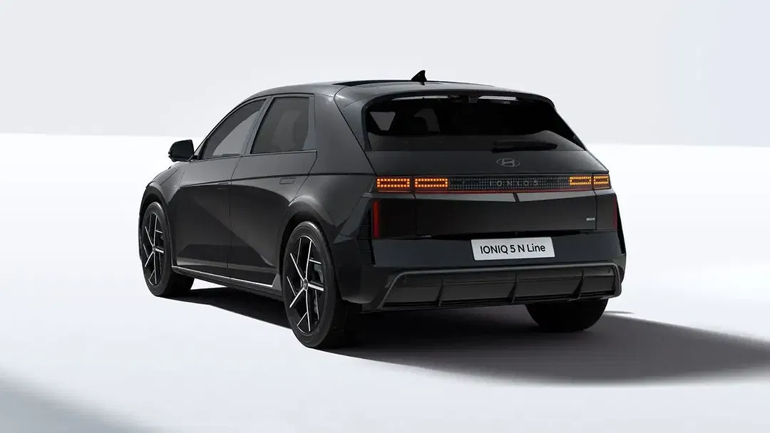 Hyundai IONIQ 4WD N Line X - Thumbnail 6