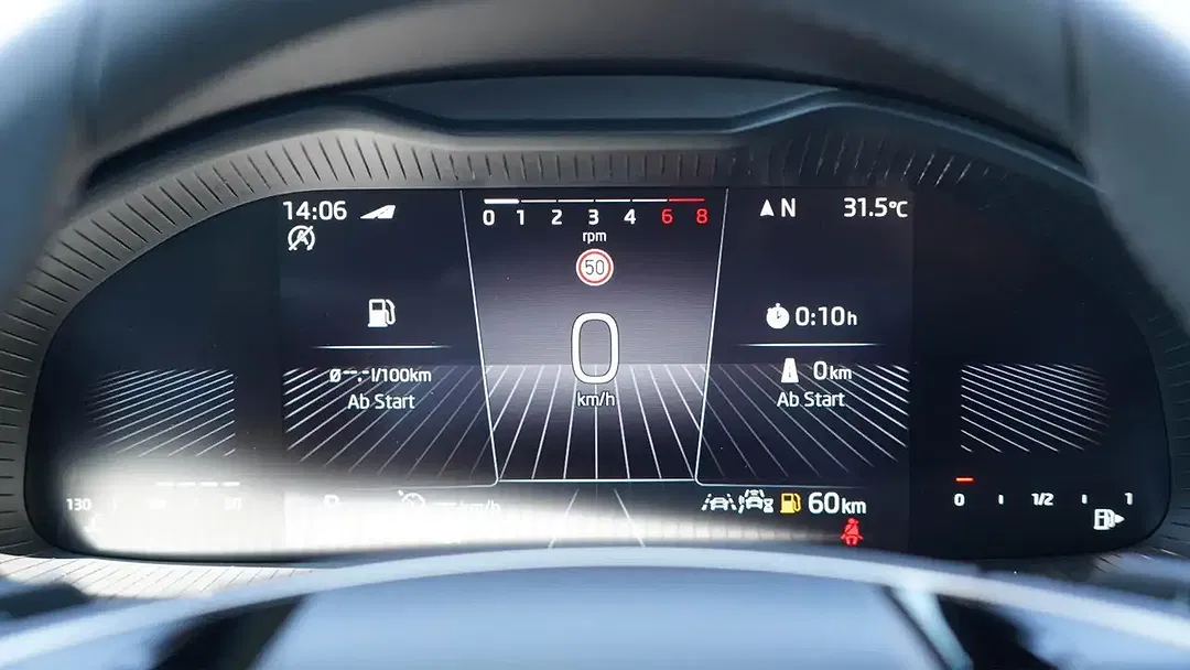 Skoda Kamiq 1.5 TSI DSG Selection - Thumbnail 10