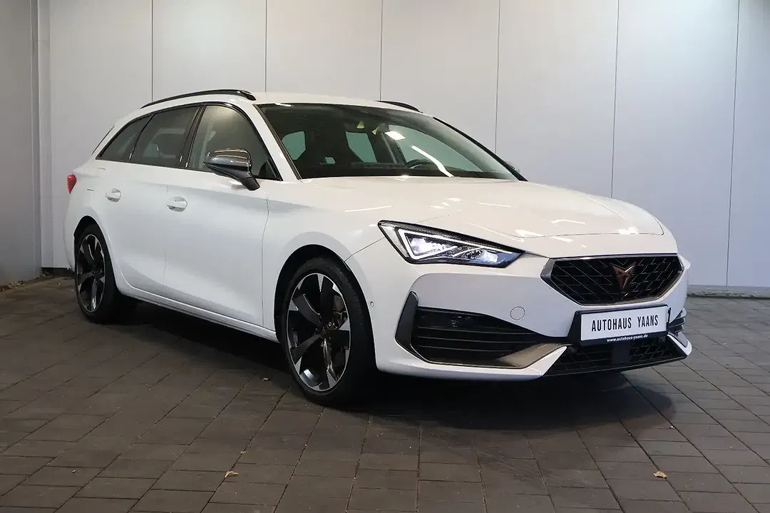 CUPRA Leon 1.4 PHEV Sportstourer - Thumbnail 3