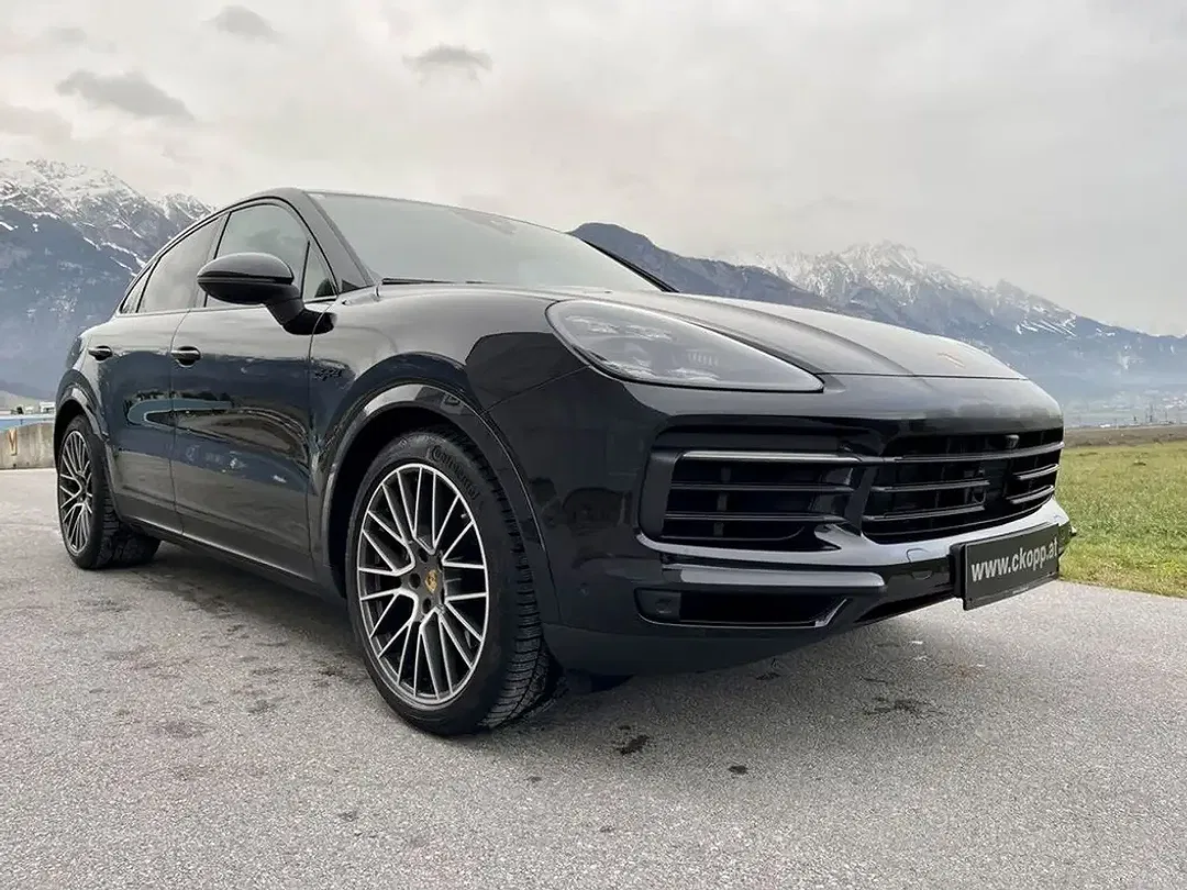 Porsche Cayenne E-Hybrid Coupe - Thumbnail 14
