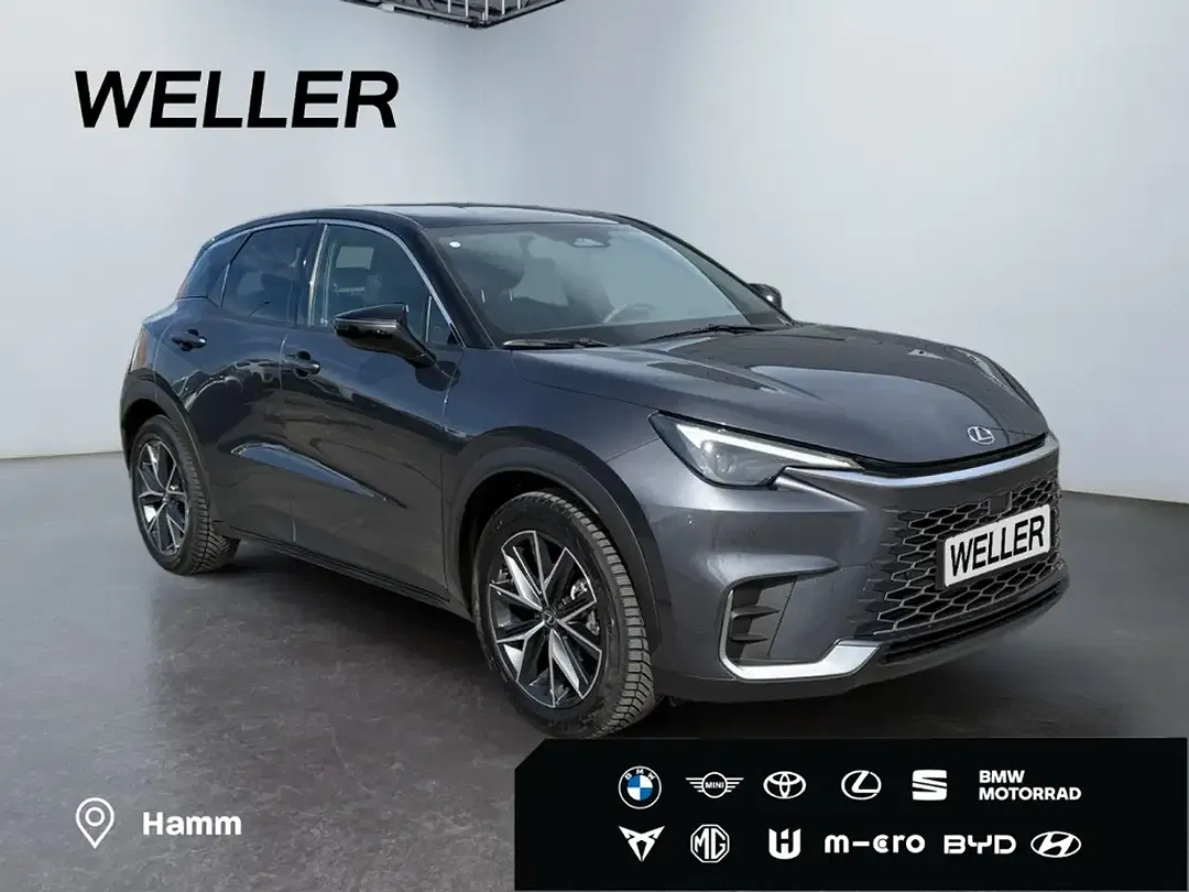 Lexus LBX Emotion - Thumbnail 4