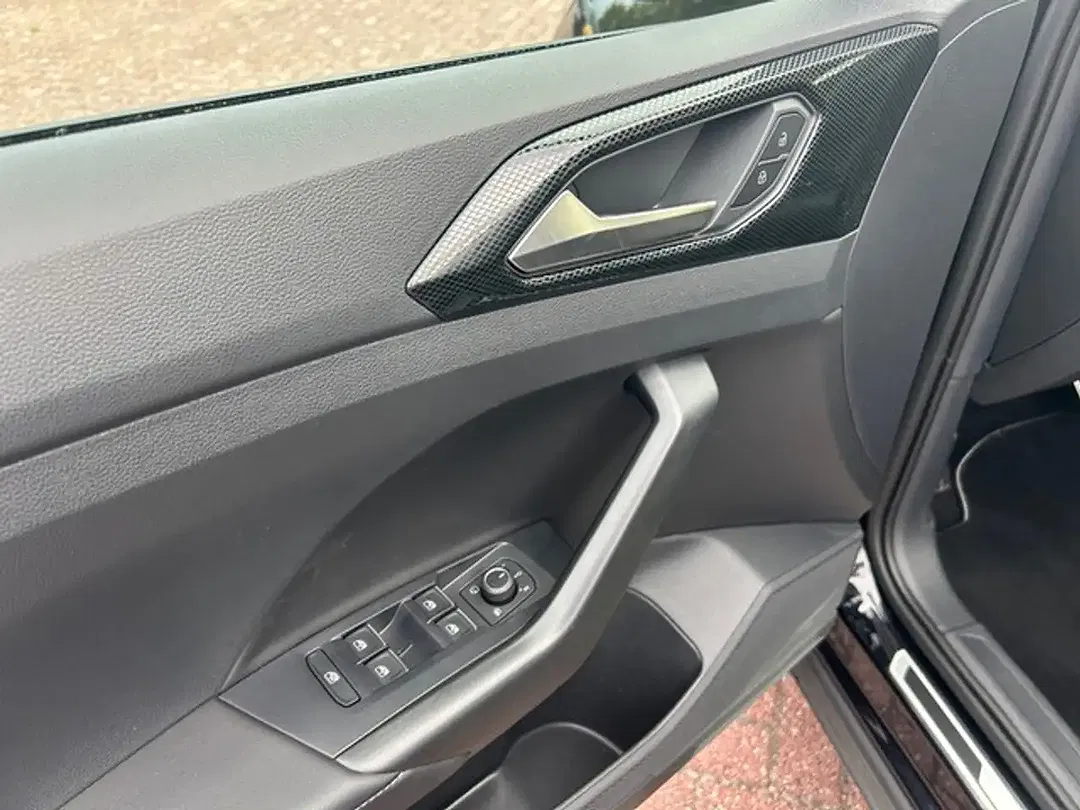 Volkswagen T-Cross 1.0 TSI DSG R-Line - Thumbnail 13
