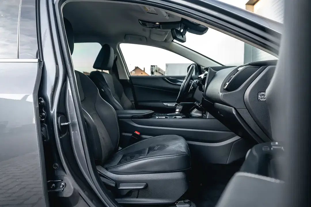 Lexus NX 350h - Thumbnail 11