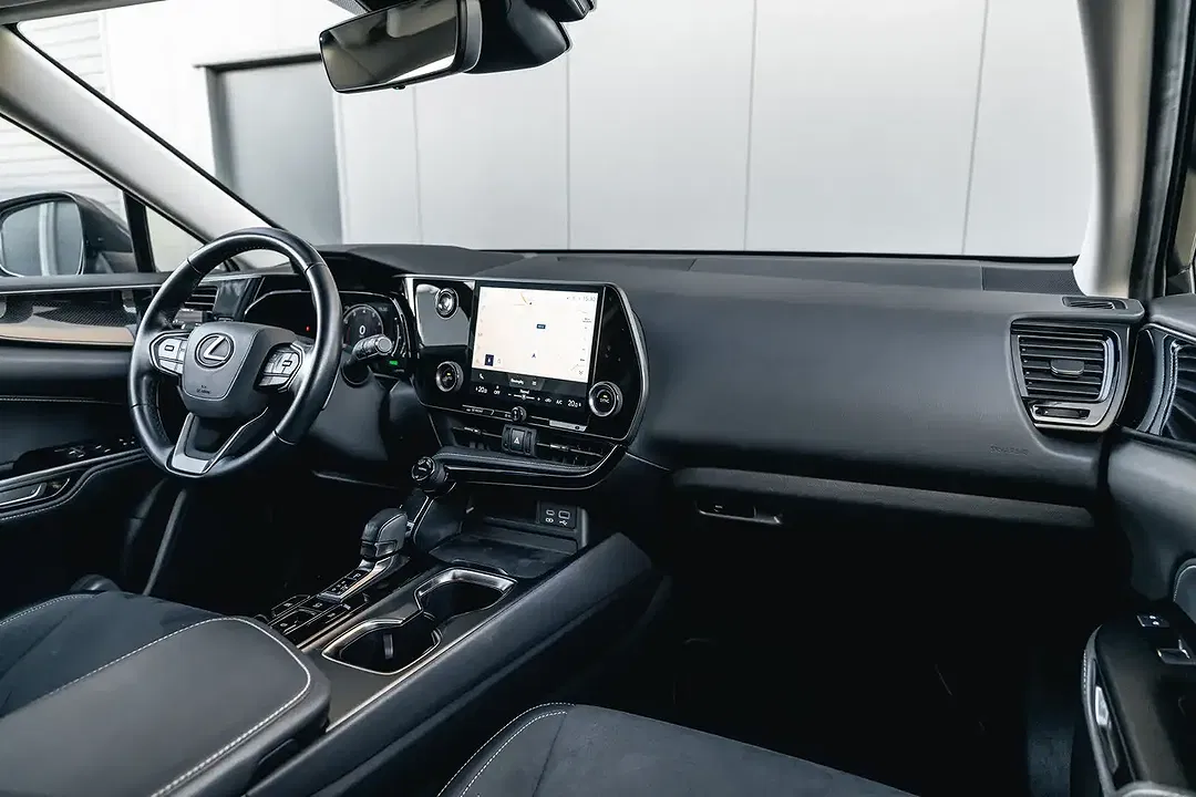 Lexus NX 350h - Thumbnail 12