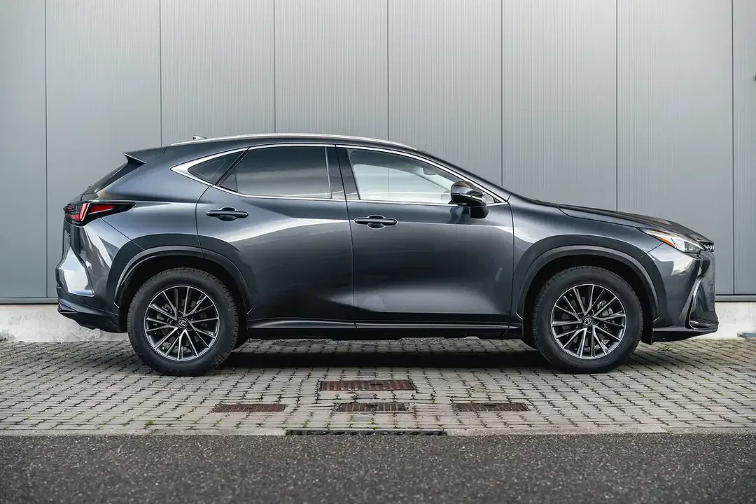 Lexus NX 350h - Thumbnail 7