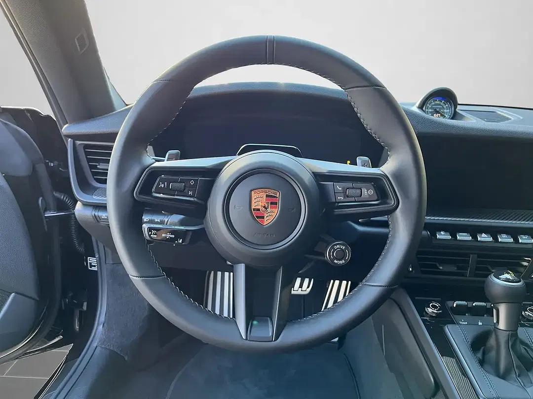 Porsche 992 GT3 Touring - Thumbnail 10