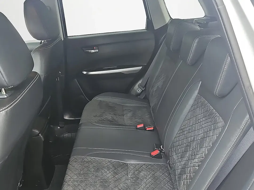 Suzuki Vitara Hybrid 1.4 AllGrip GL+ - Thumbnail 11