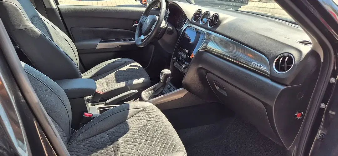 Suzuki Vitara Hybrid 1.5 Dualjet AGS AllGrip Comfort+ - Thumbnail 13