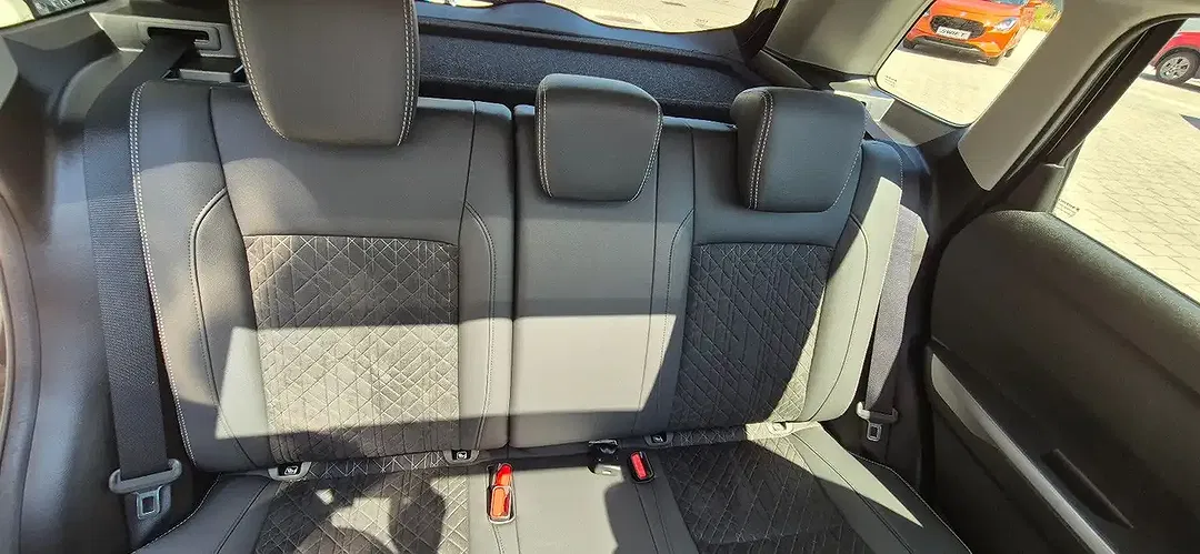 Suzuki Vitara Hybrid 1.5 Dualjet AGS AllGrip Comfort+ - foto 15