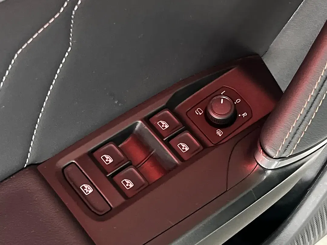 CUPRA Leon 2.0 TSI VZ Sportstourer - Thumbnail 10