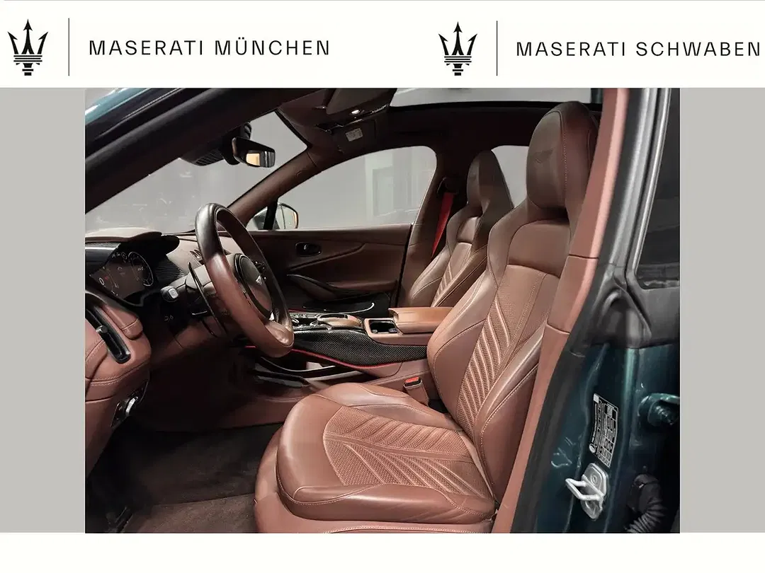 Aston Martin DBX 707 - Thumbnail 4