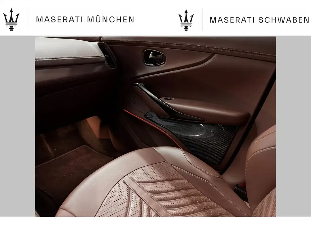 Aston Martin DBX 707 - Thumbnail 7