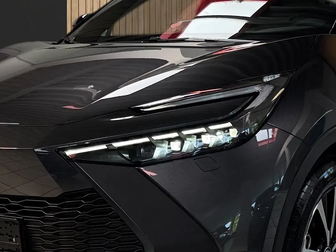Toyota C-HR Hybrid Teamplayer - Thumbnail 6