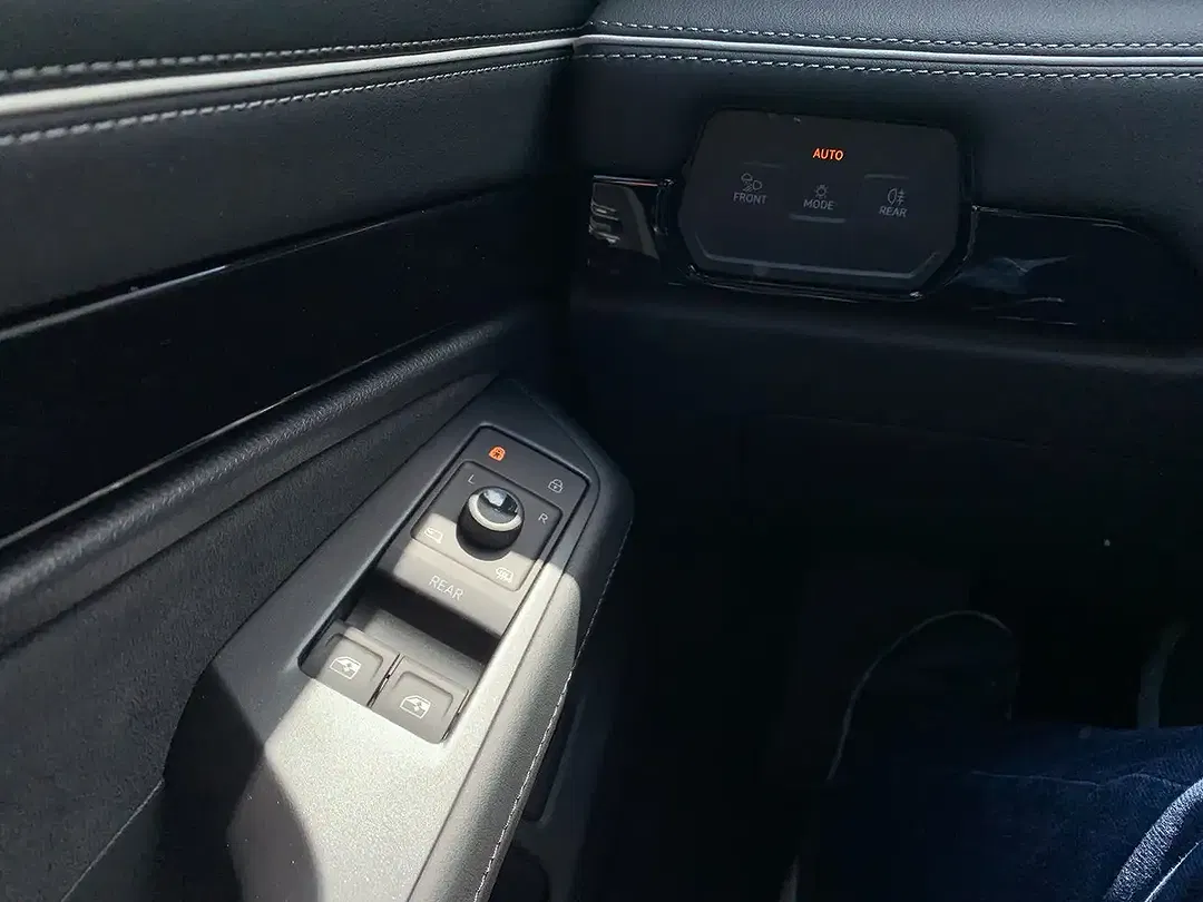 Volkswagen ID.7 Pure Business - Thumbnail 7