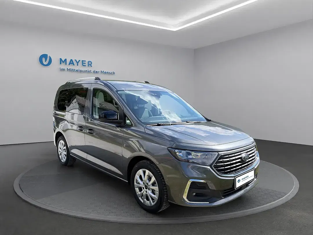 Ford Tourneo Connect 2.0 EcoBlue AUT Titanium - Thumbnail 3
