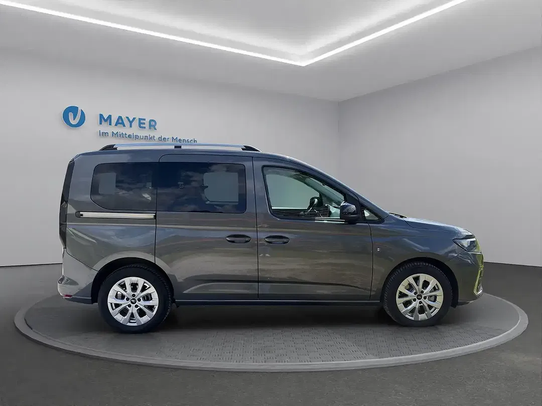 Ford Tourneo Connect 2.0 EcoBlue AUT Titanium - Thumbnail 4