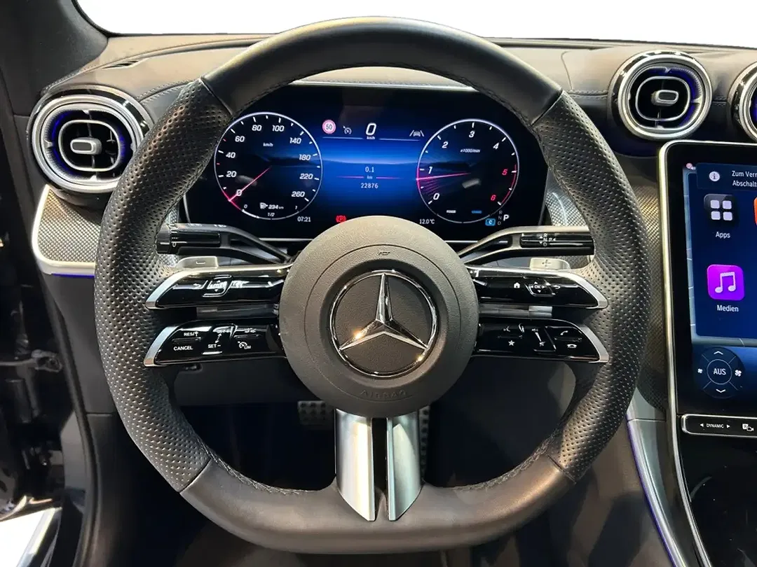Mercedes-Benz GLC 300 4MATIC AMG MBUX - Thumbnail 10