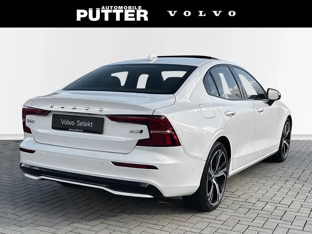 Volvo S60 B5 AWD Ultimate Dark - foto 2