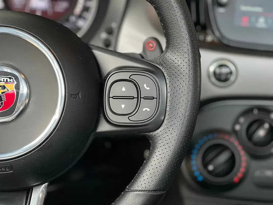 Abarth 595C - Thumbnail 11