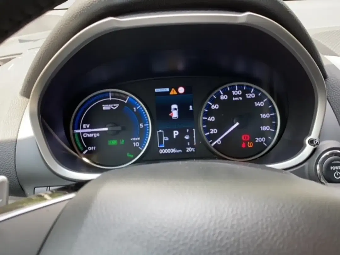 Mitsubishi Eclipse Cross PHEV AUT Select - Thumbnail 11