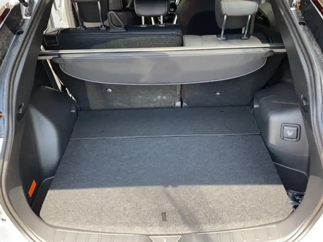 Mitsubishi Eclipse Cross PHEV AUT Select - Thumbnail 14