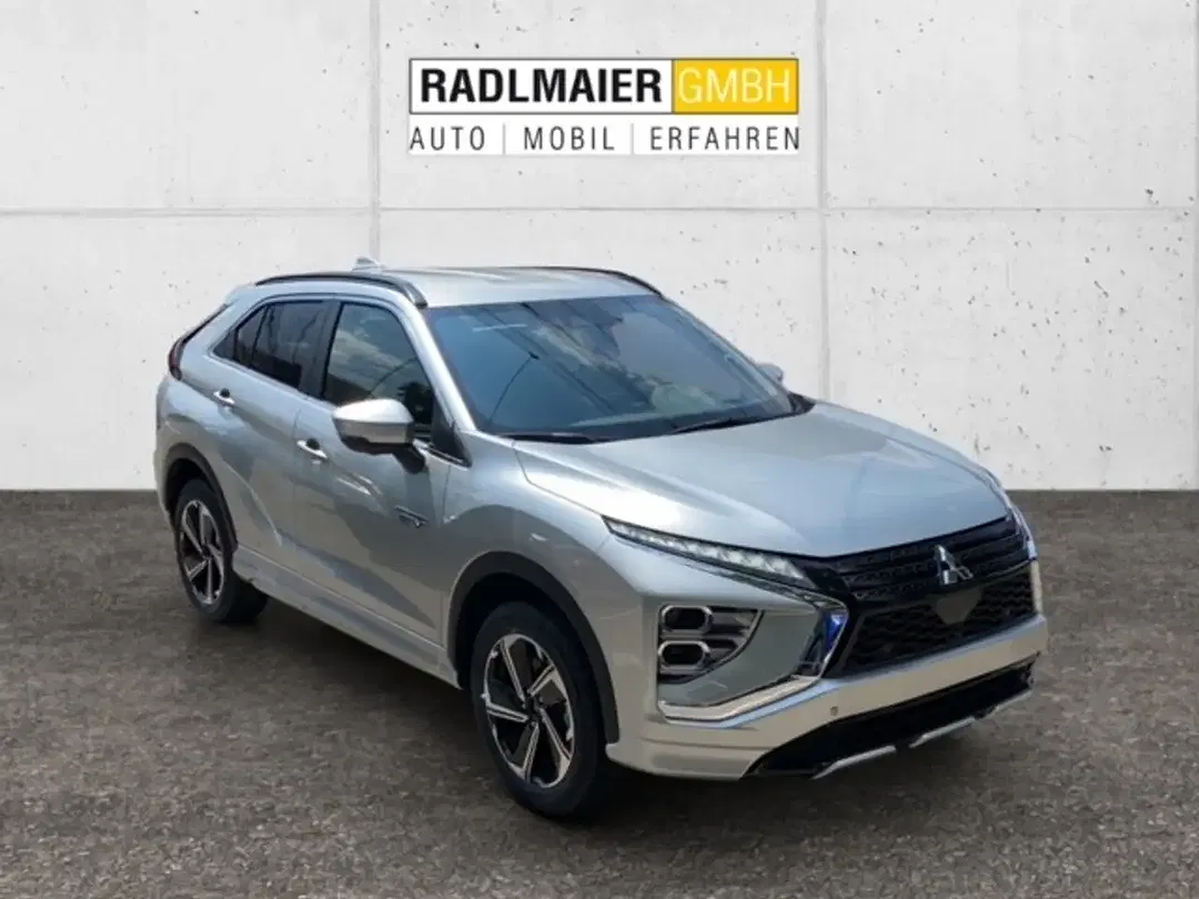 Mitsubishi Eclipse Cross PHEV AUT Select - Thumbnail 8