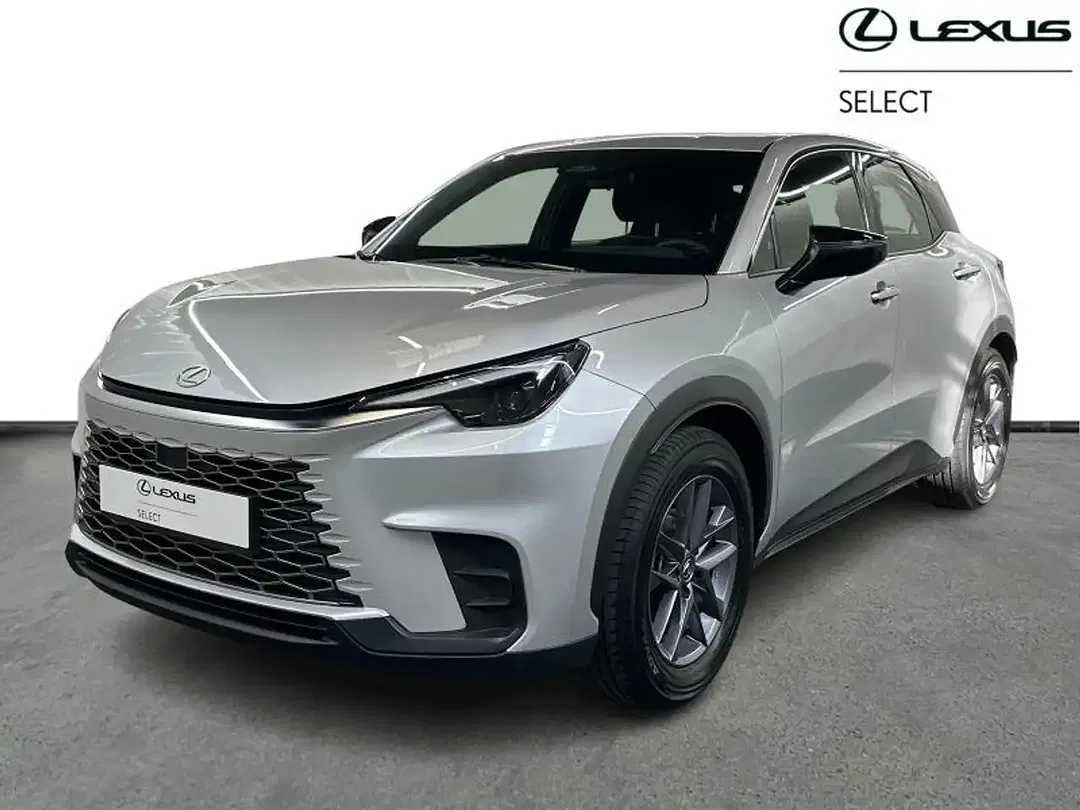 Lexus LBX - foto 1