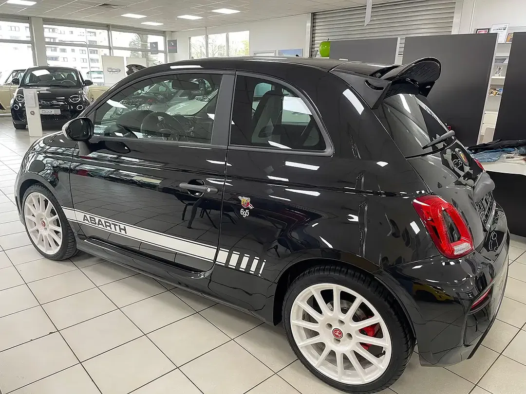 Abarth 695 esseesse - Thumbnail 3
