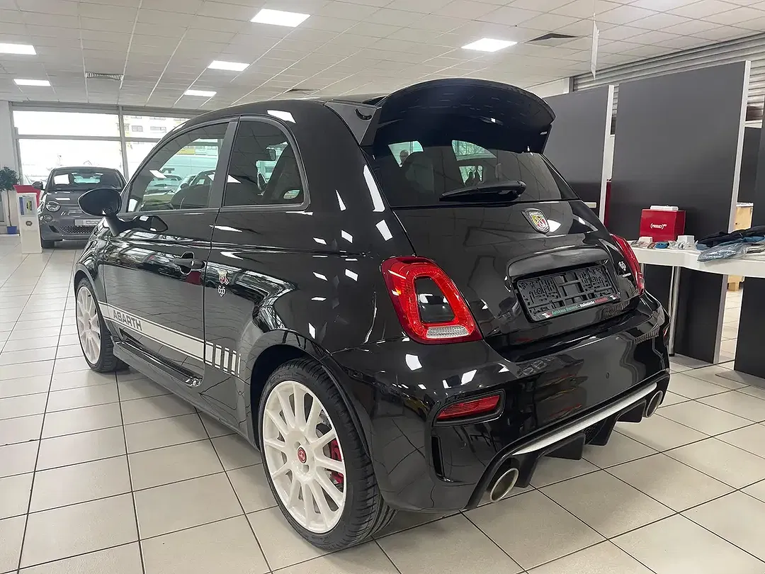 Abarth 695 esseesse - Thumbnail 4