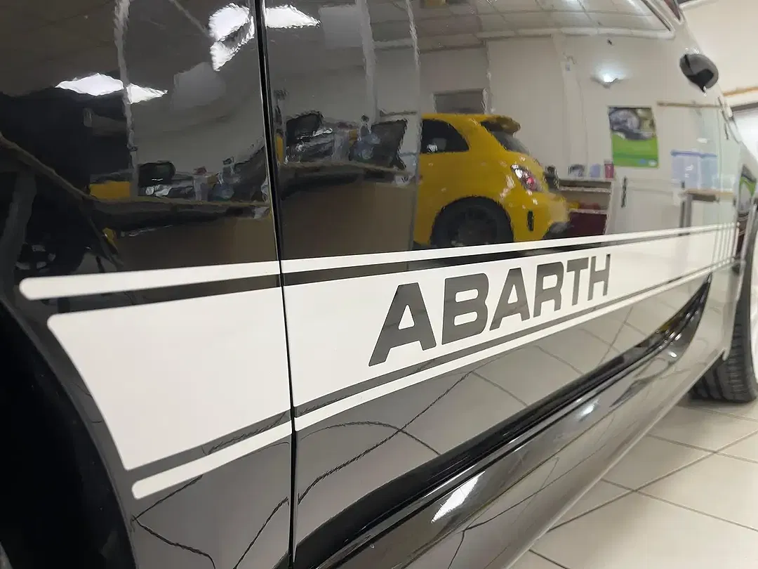 Abarth 695 esseesse - Thumbnail 8