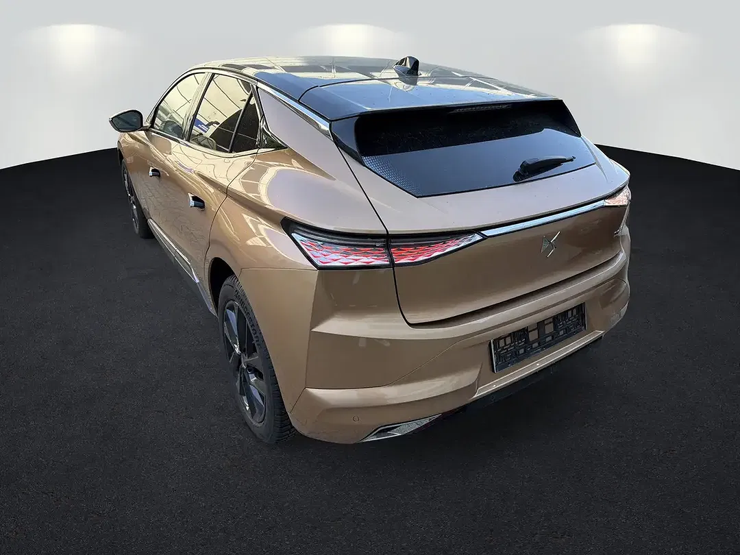 DS Automobiles DS 4 - Thumbnail 5