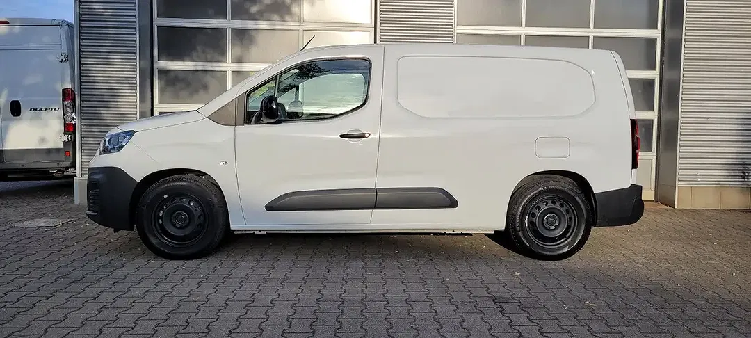 L2 - foto 2
