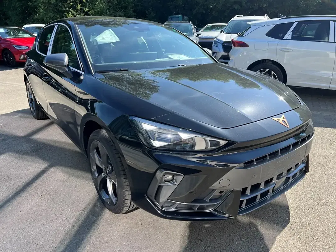 CUPRA Leon 1.5 eTSI DSG - Thumbnail 3