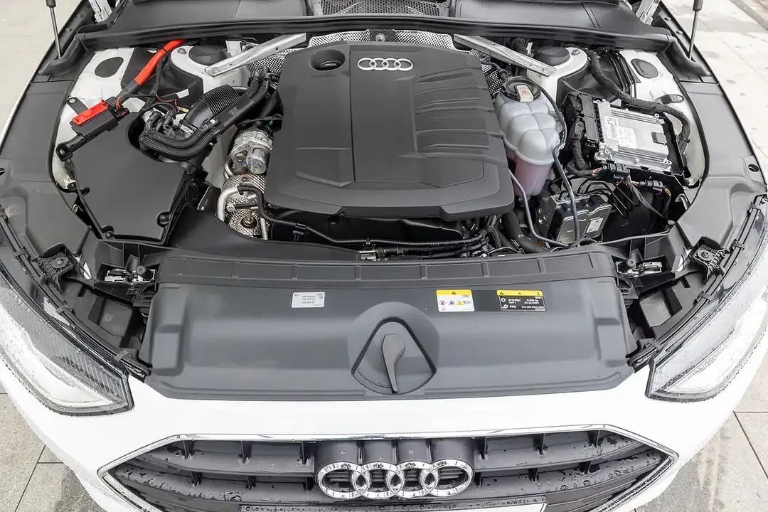 Audi A4 40 TDI Avant sport - Thumbnail 14