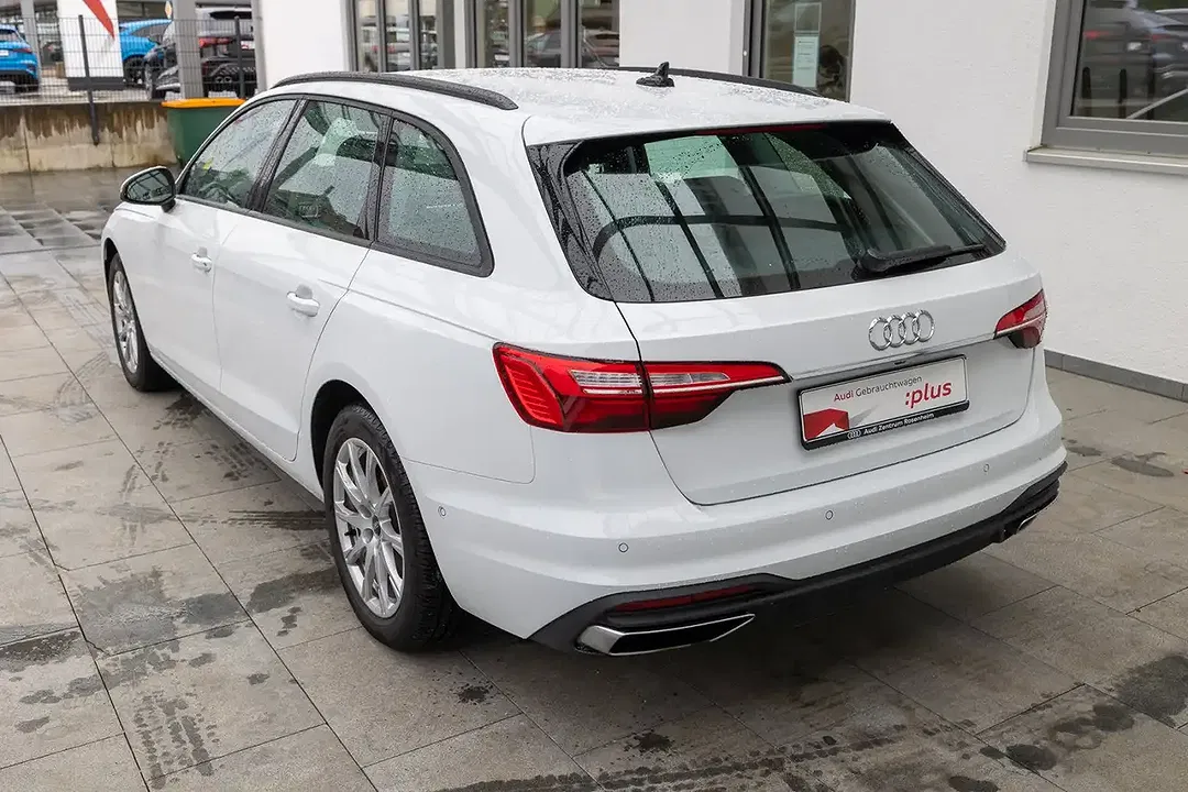 Audi A4 40 TDI Avant sport - Thumbnail 7