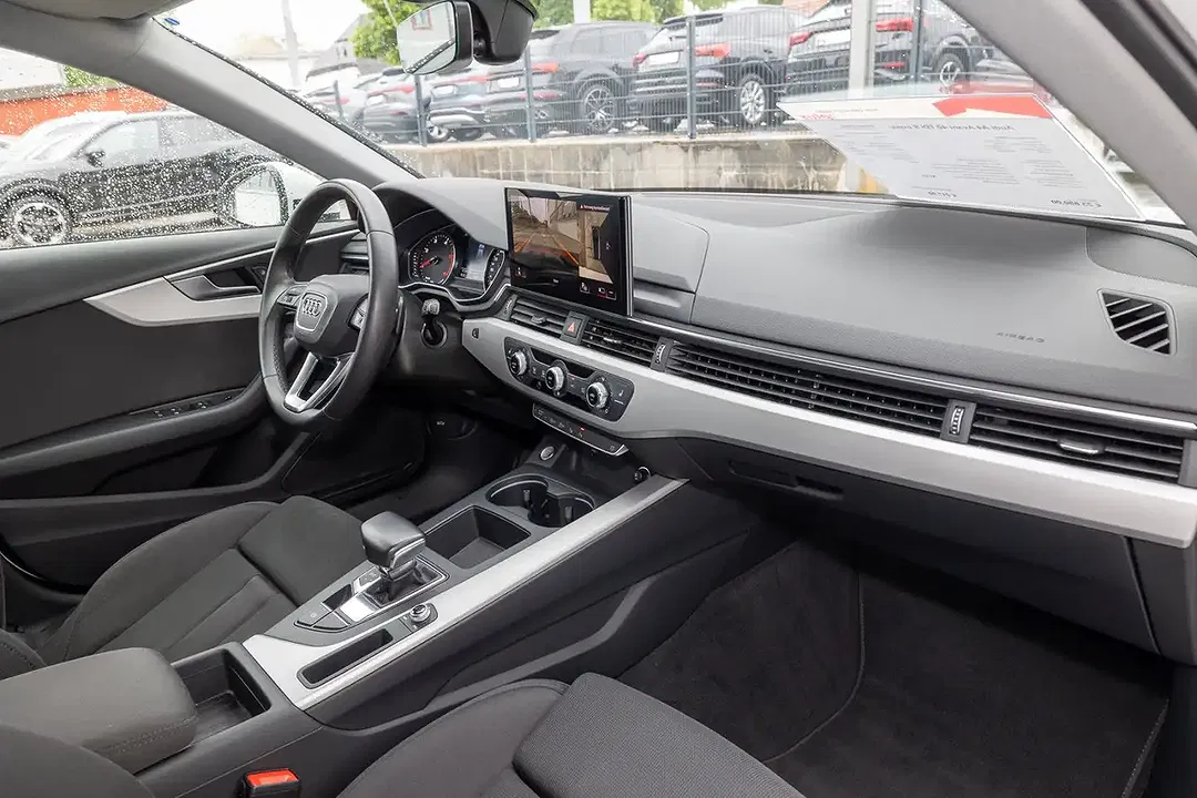 Audi A4 40 TDI Avant sport - Thumbnail 8