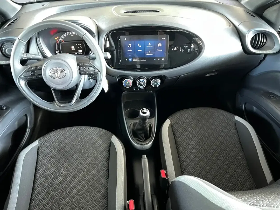 Toyota Aygo X Teamplayer - Thumbnail 9