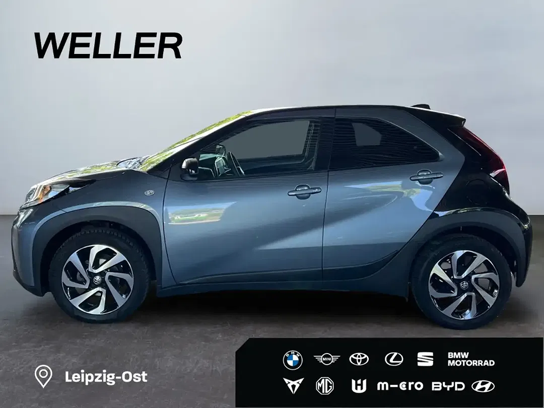 Toyota Aygo X Teamplayer - Thumbnail 4