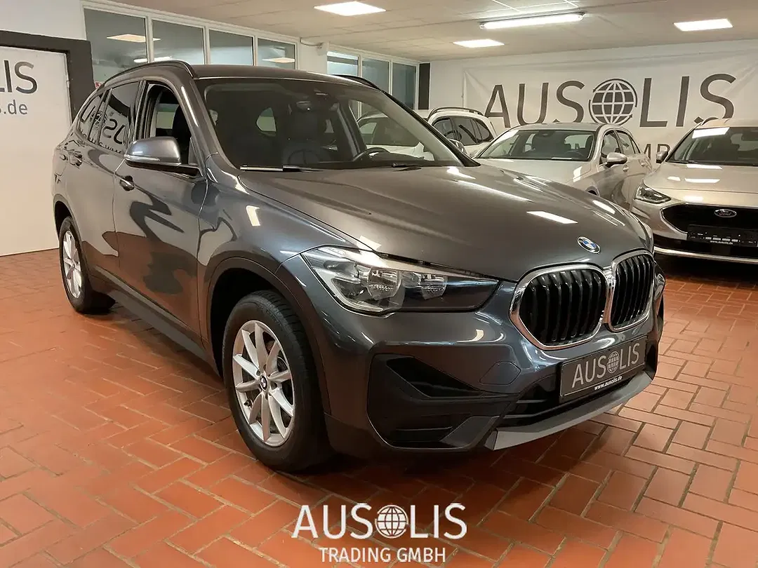 BMW X1 sDrive Advantage - Thumbnail 1