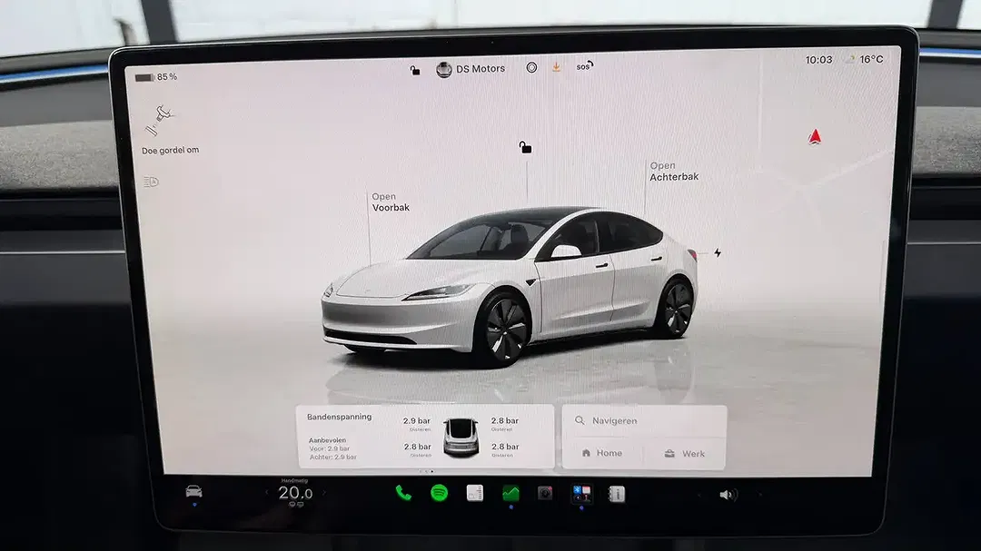 Tesla Model 3 RWD Premium - Thumbnail 23