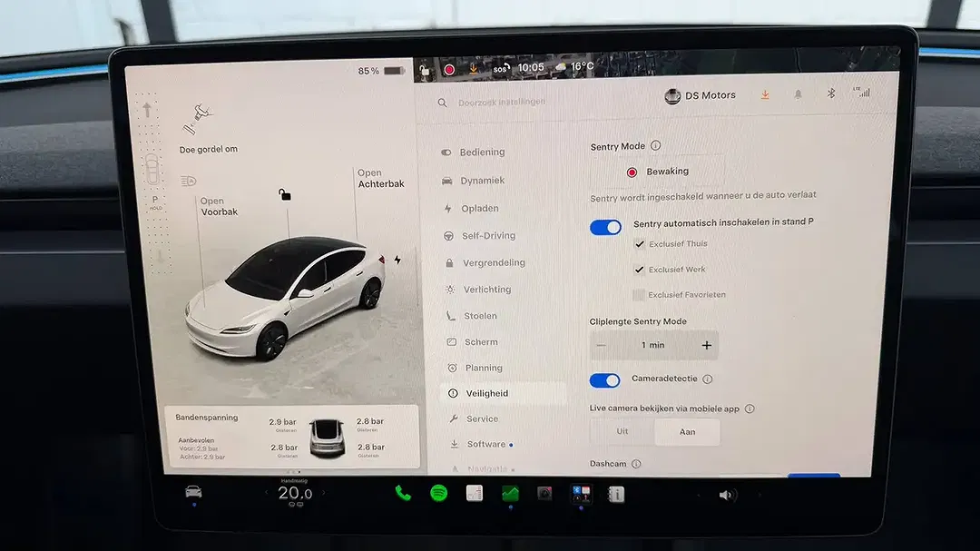 Tesla Model 3 RWD Premium - Thumbnail 31